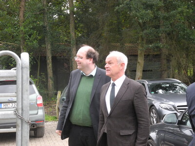 Minister Meyer und Gernot Lingens