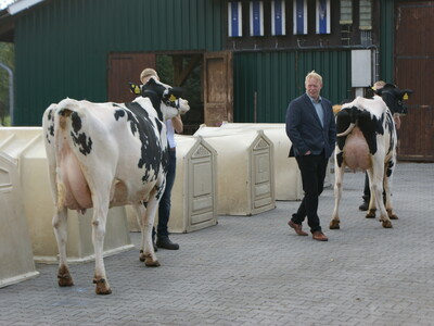 Verleihung des Staatsehrenpreises an den Betrieb Kleemann, Lütetsburg